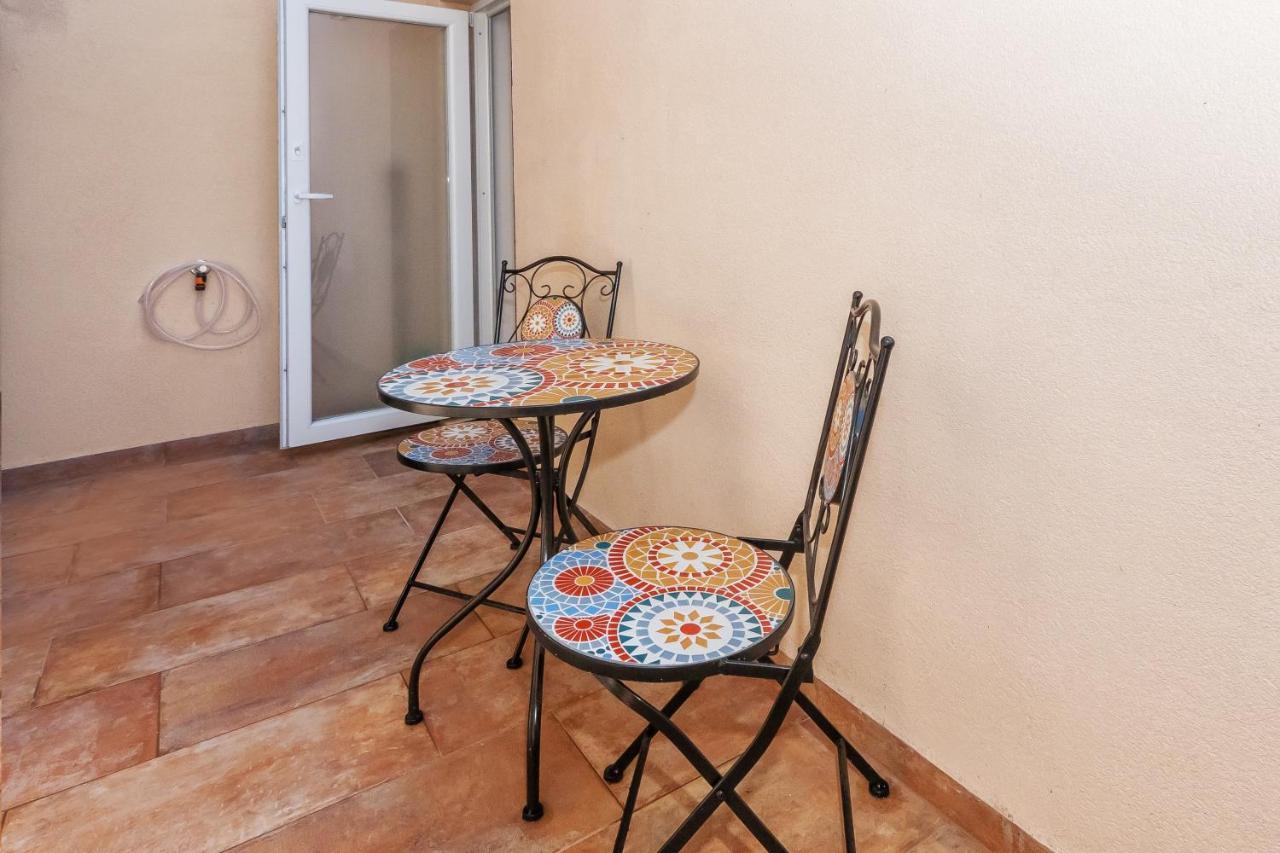 Sweet Rooms Luri Split Exterior foto